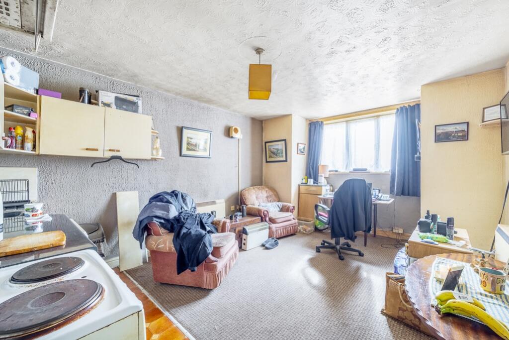 33 Ida Road (Skegness)-15