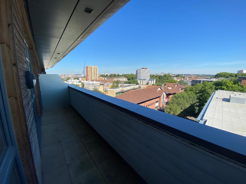 Balcony with Views over the City