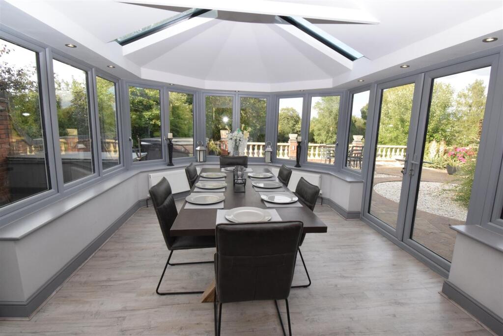 Conservatory/Garden Room