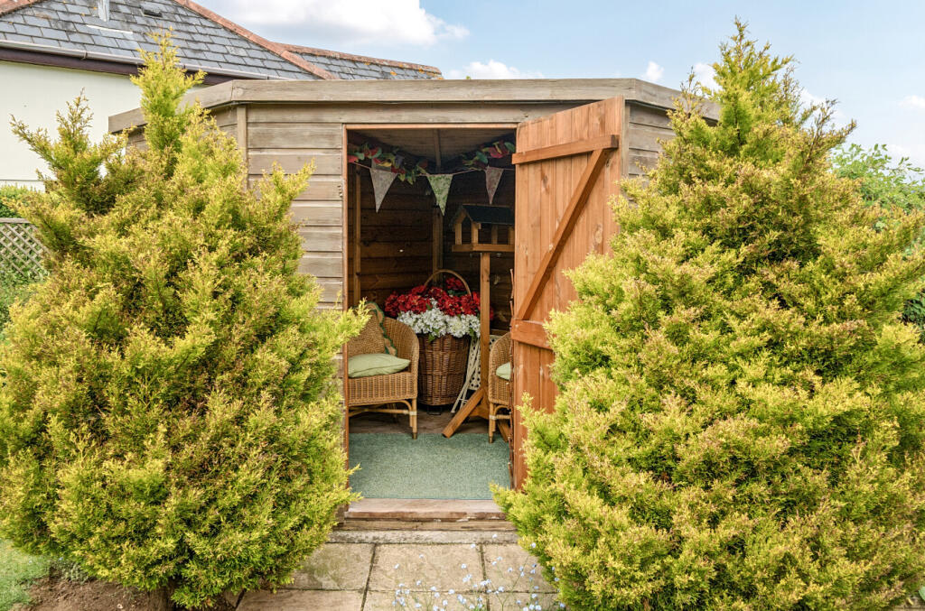 1289792-20-682482...