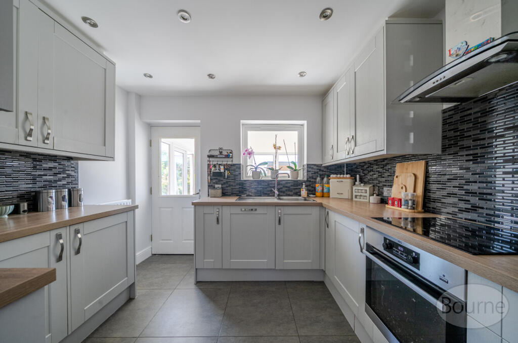 ab0c56df-7162-454...