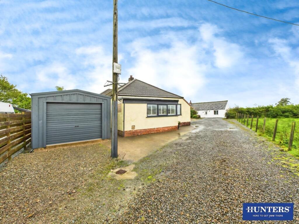 Garage/Shared Driveway
