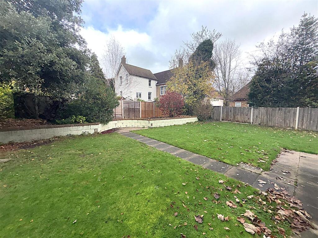 Plaistow Lane, Bromley