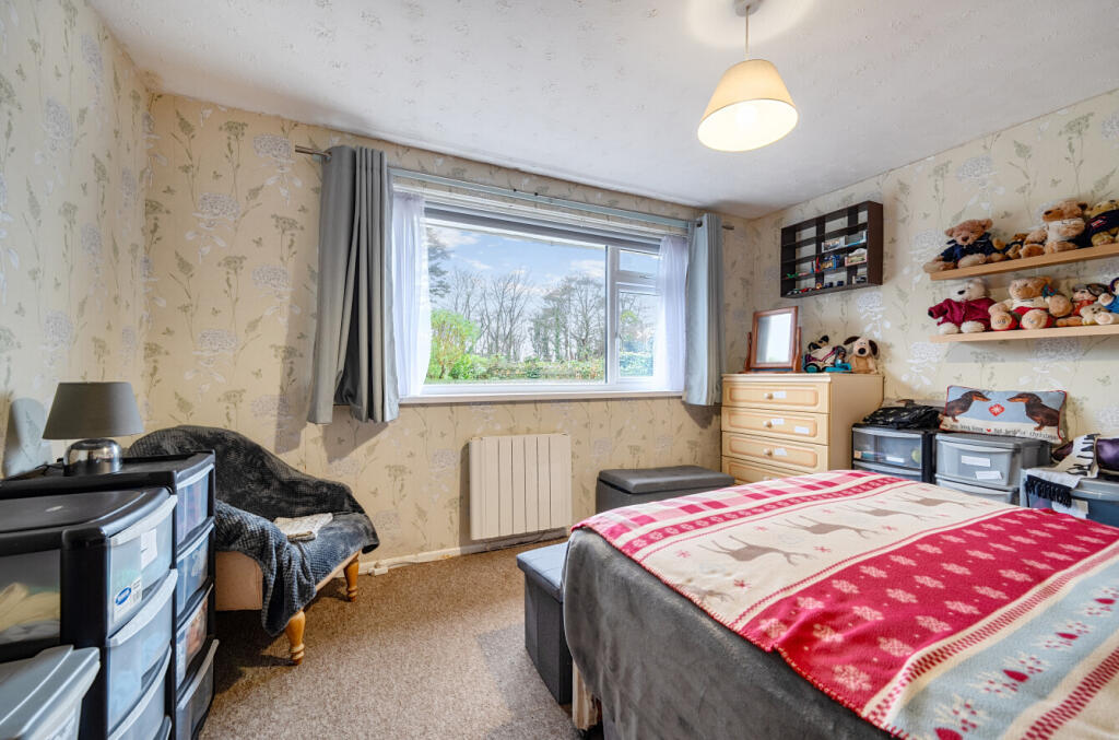 1389341-3-693ff32...