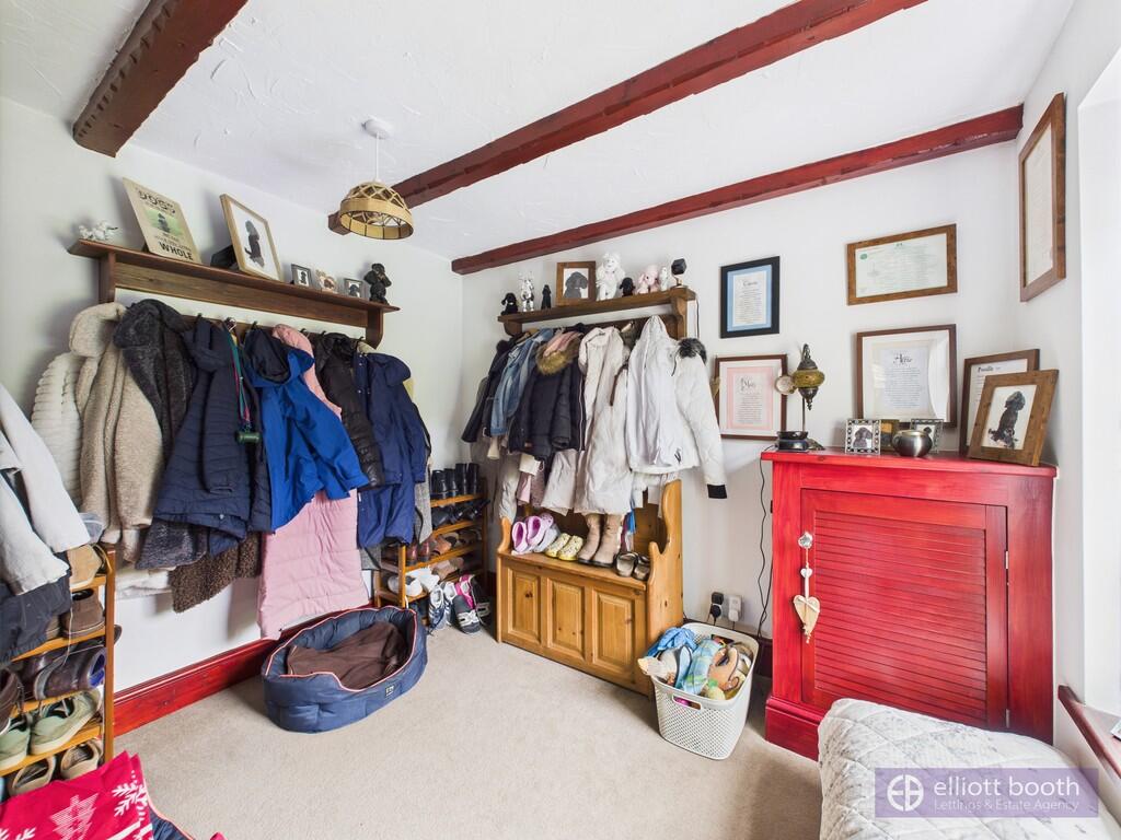 Cloakroom/Bedroom...