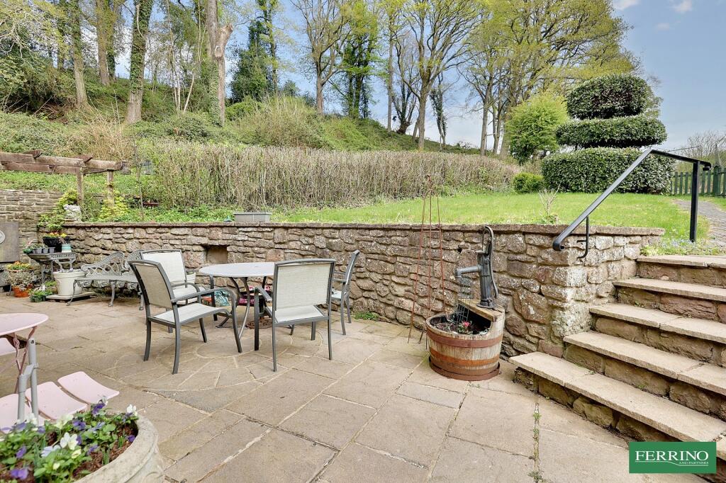 Courtyard Garden