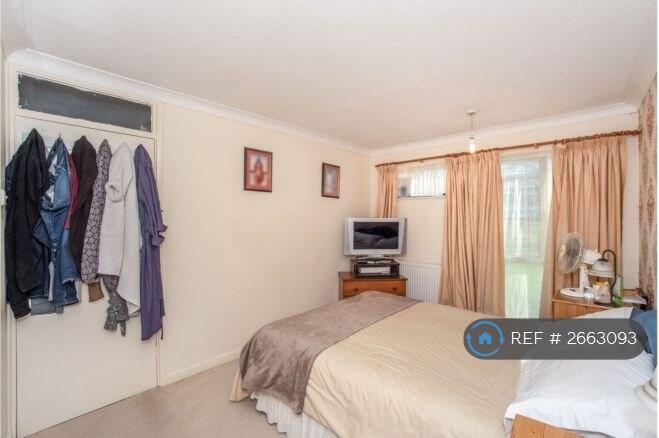 Bedroom 1 (Double)