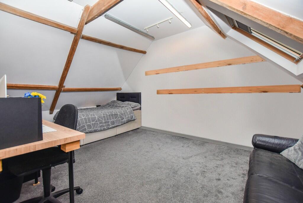 Barn room 1