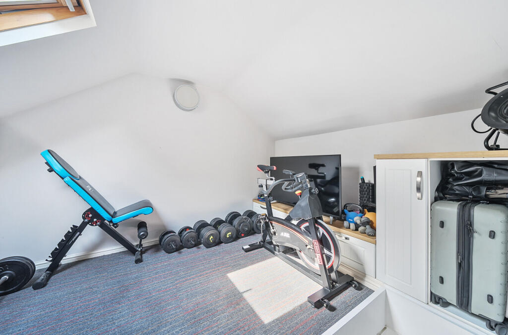 1313724-22-685584...