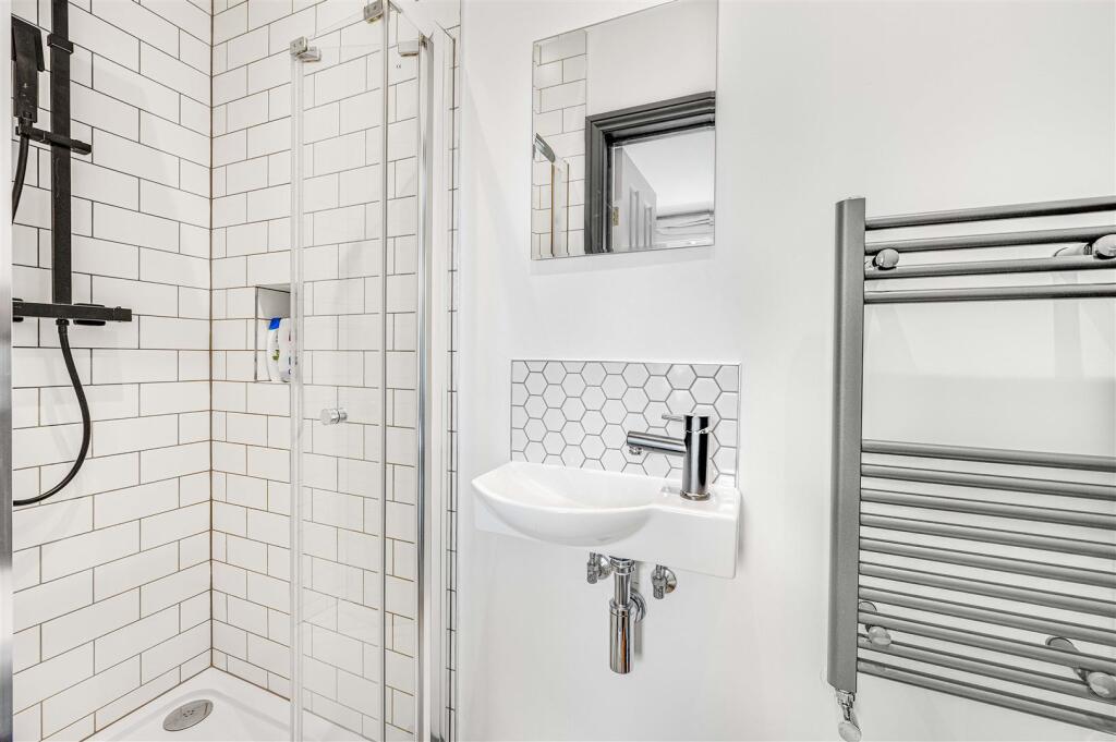 Aspire_50_De_Morgan_Rd__London_SW6_2RP_14.JPG