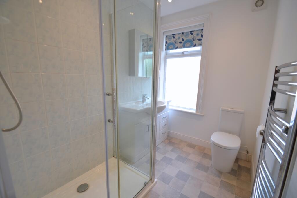 Shower/WC