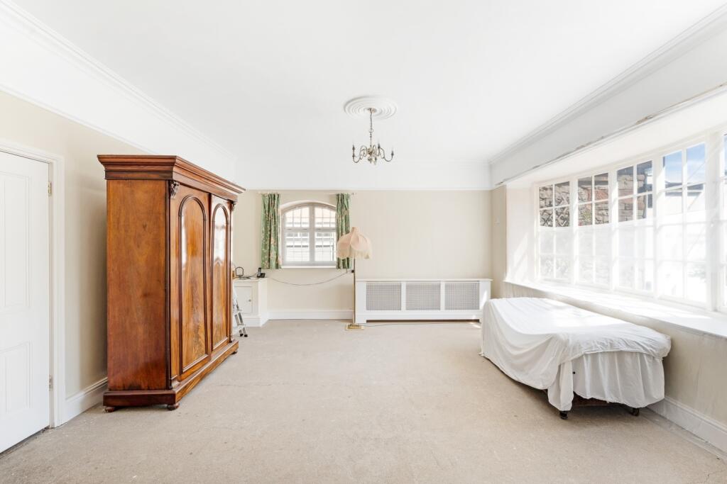 Sittign Room 1