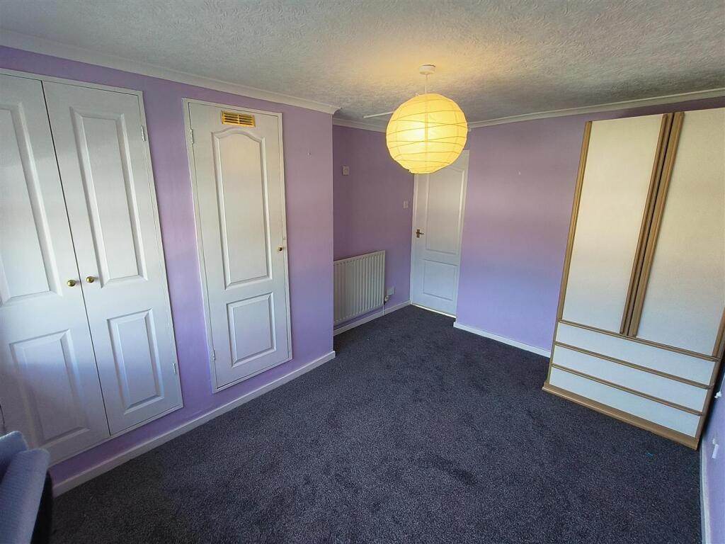 bedroom 1 3.jpg