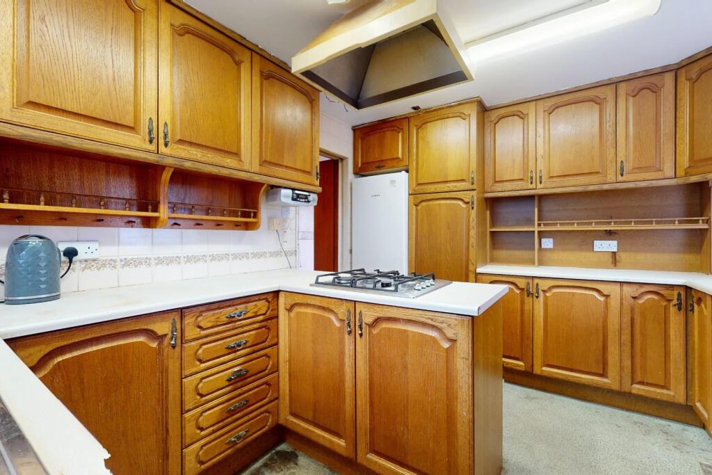 9RaleighDrive(Interior)-8.jpg