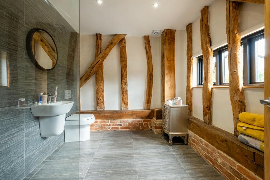 Bryers Barn-lowre...