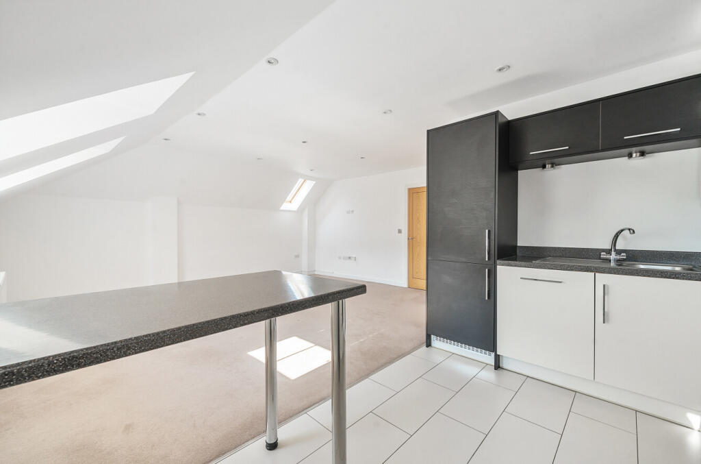 1314483-7-685447d...