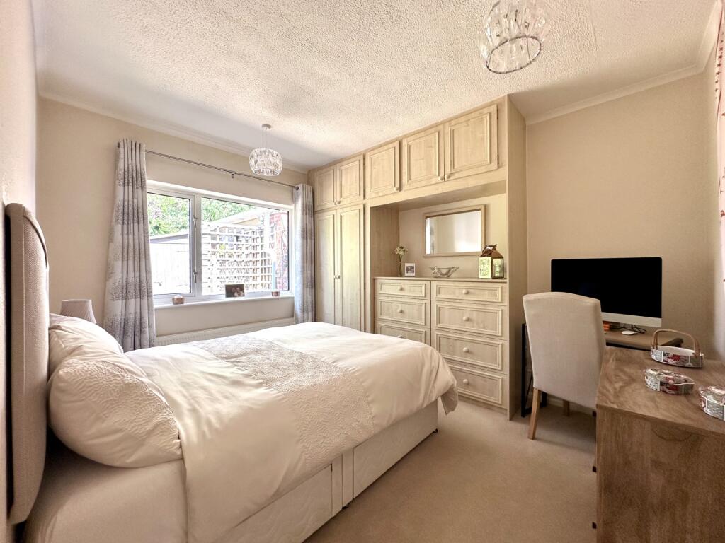 Bed 1