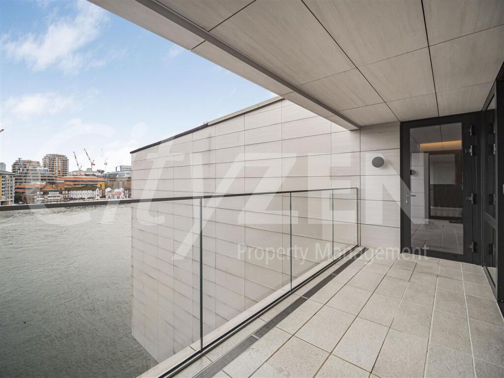 SOUTH FACING BALCONY