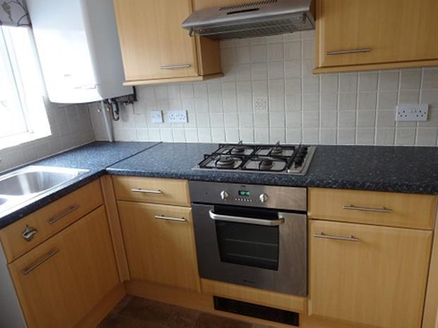 6SpringCloseKitchen