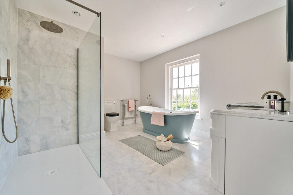 Ensuite