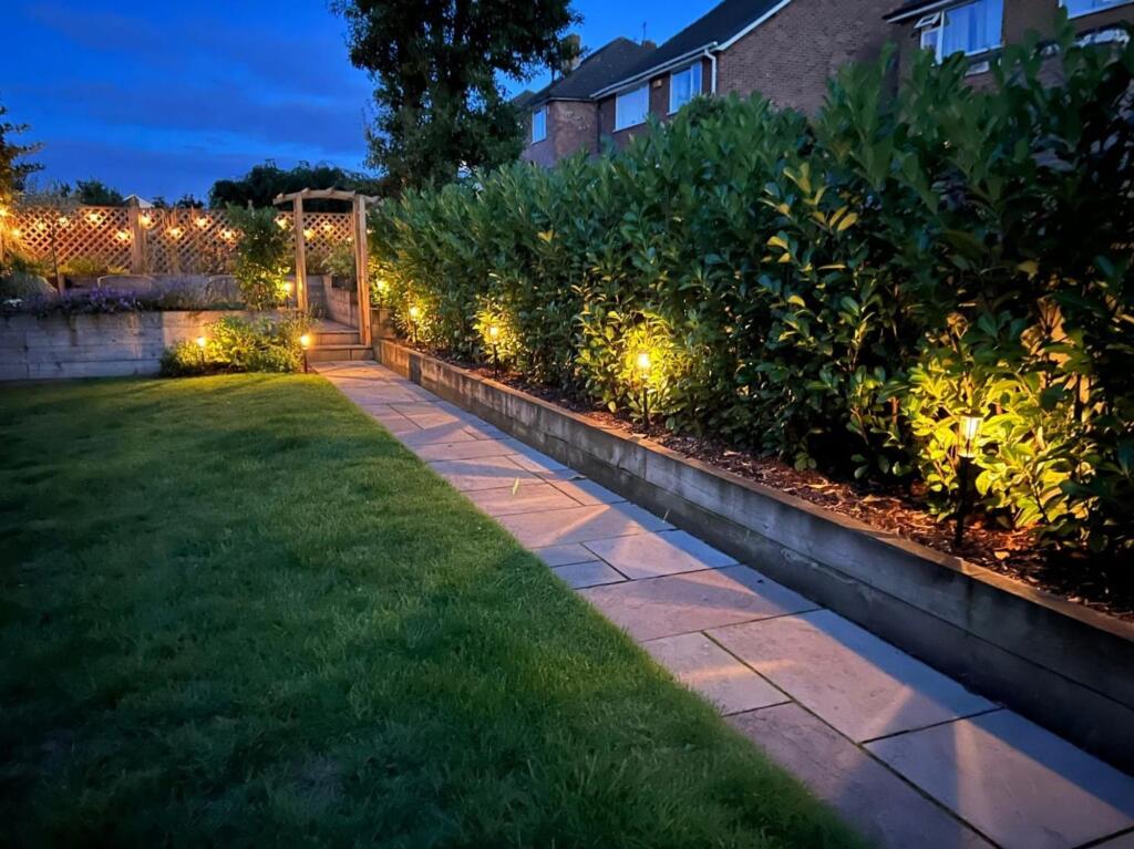Rear Garden- Evening (Vendor Photo)