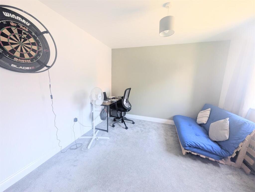 second bedroom