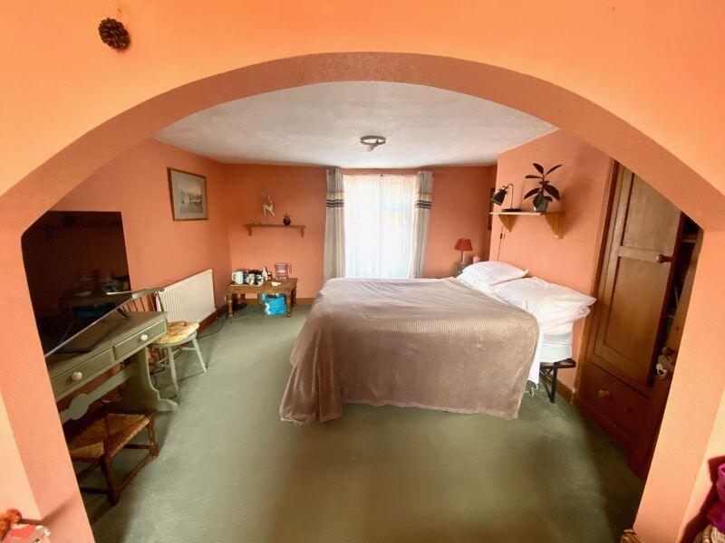 Bedroom One (First Floor)