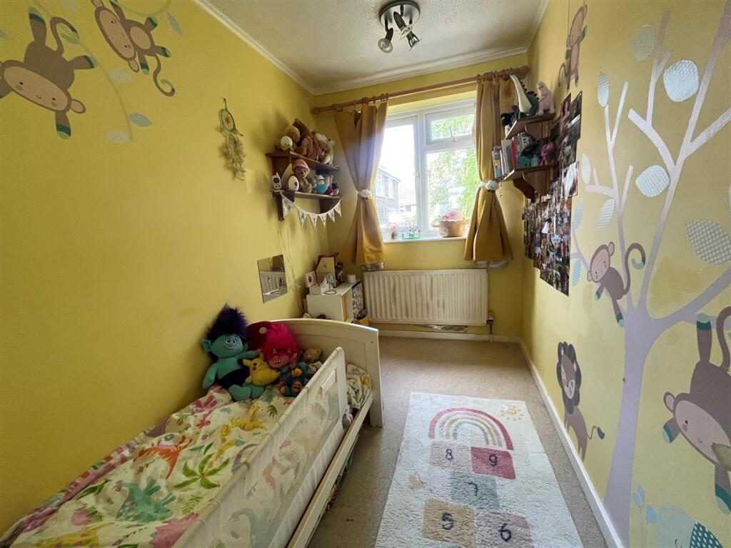 6. Bed3.jpg