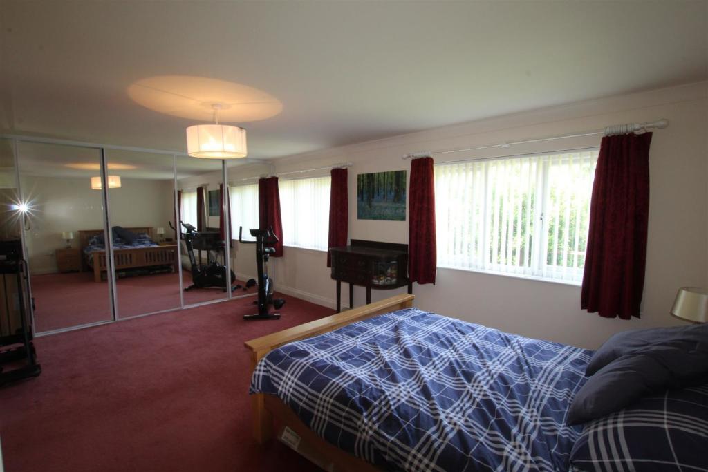 ground floor bedroom
