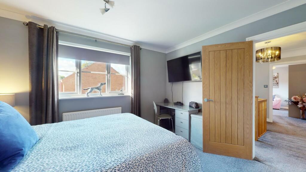 BEDROOM TWO