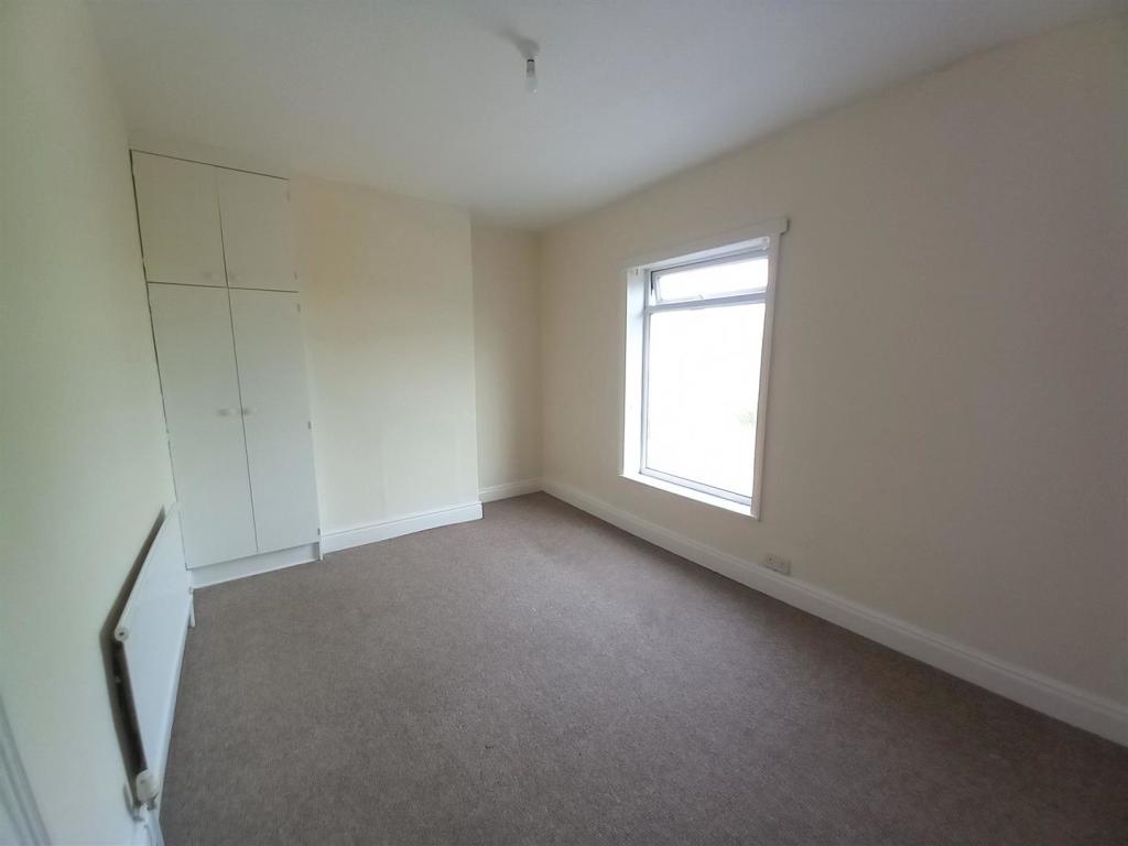 Bedroom One.jpg