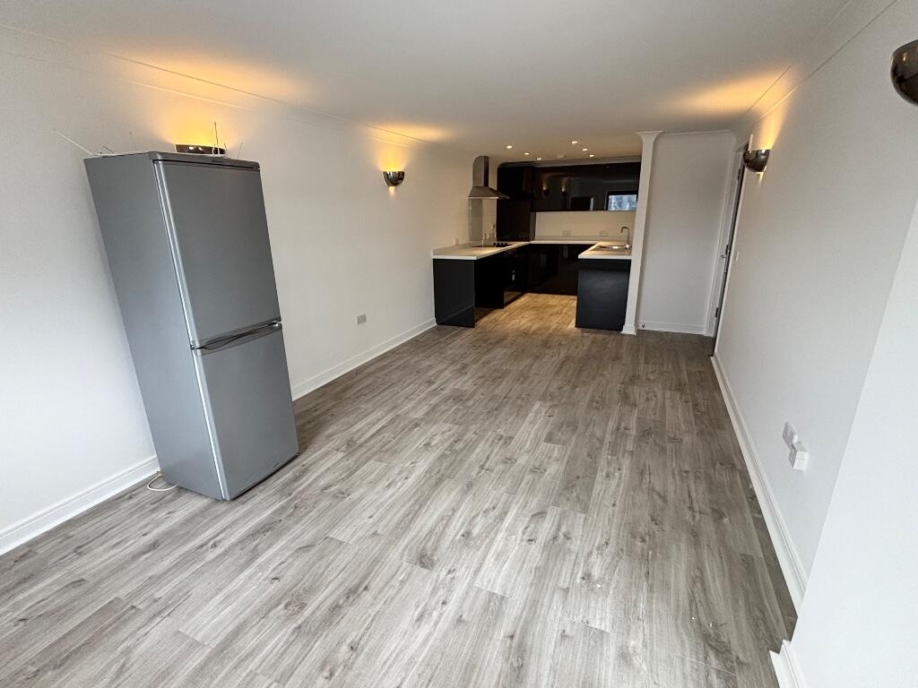 Living room to Kit
