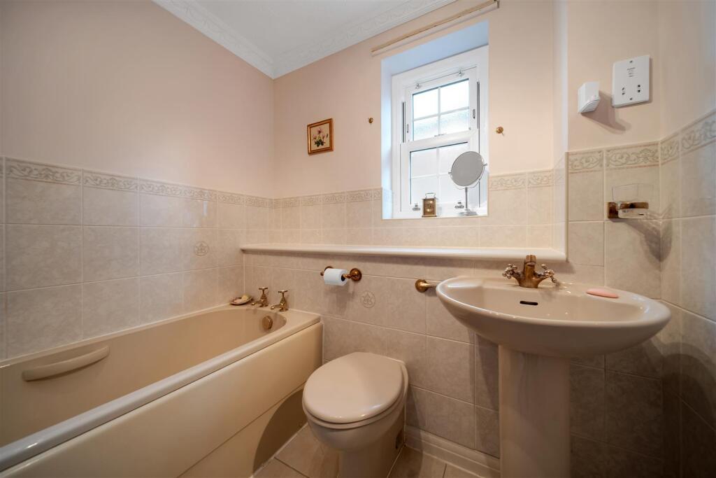 Valleyview Drive-28.jpg