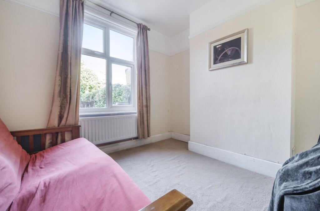 1318724-10-687975...