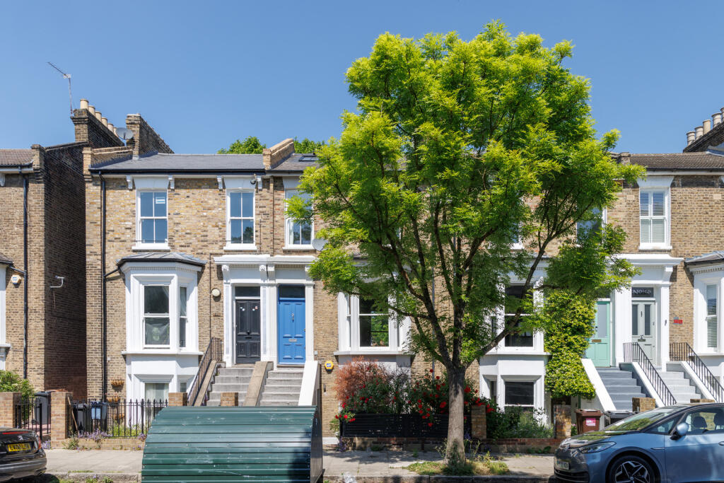 286352 - MontagueRdLondonE8-JSouteyrat-9402.jpg