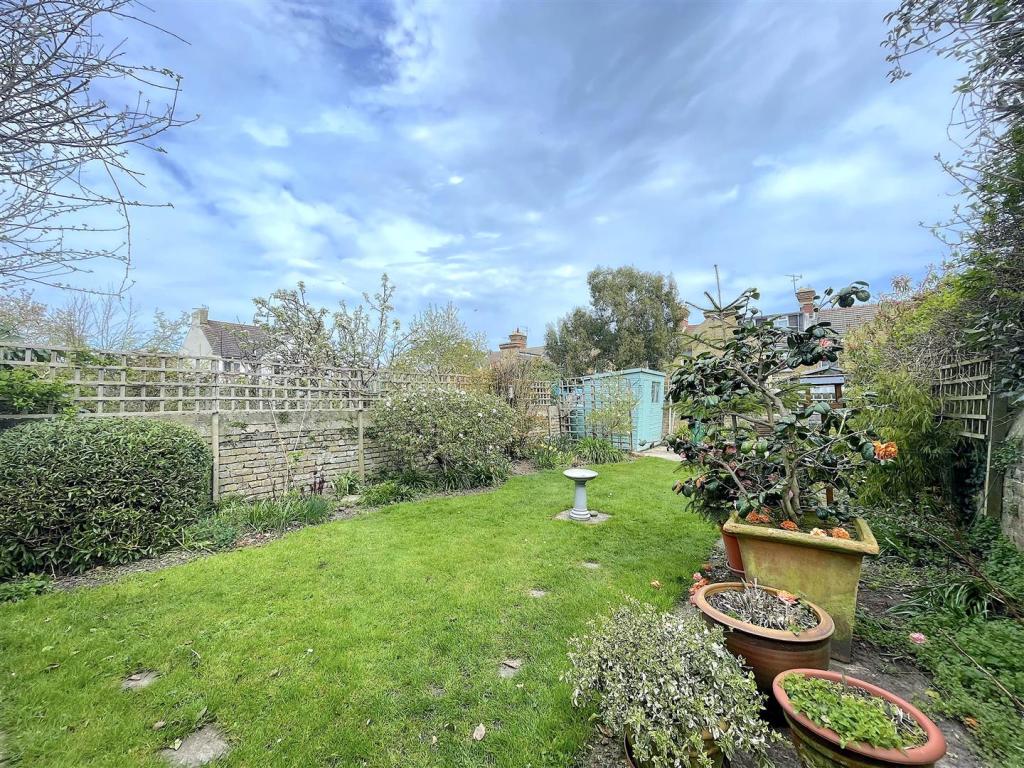 Garden (1).jpeg