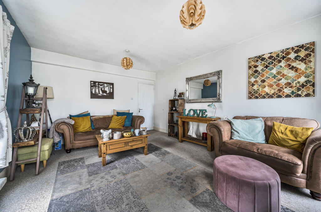 1326358-12-6888f7...