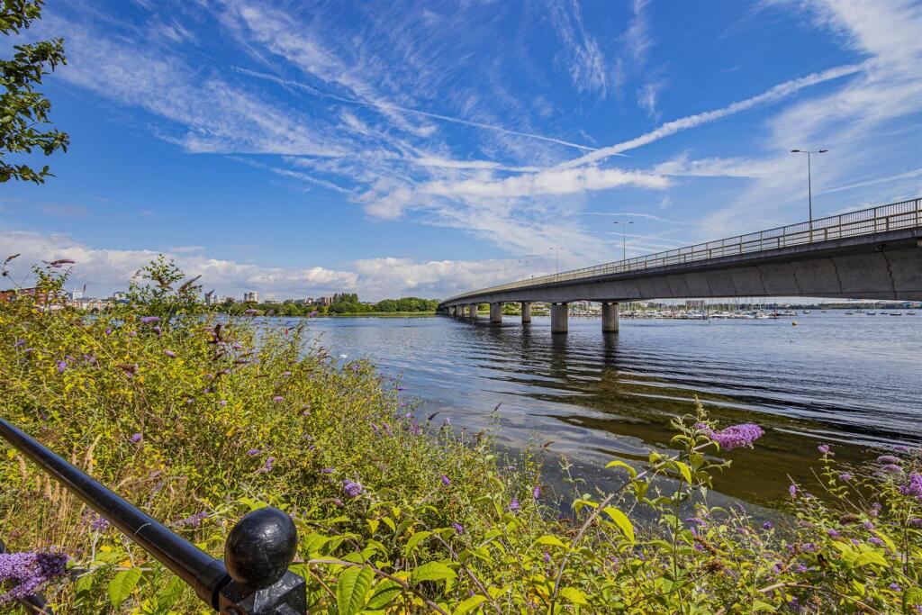 Campbell Drive 112-16.jpg
