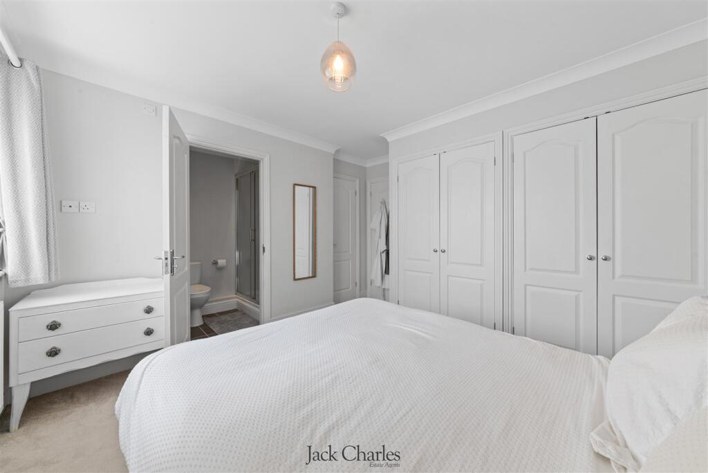 9 Wincliff Road_-7.jpg