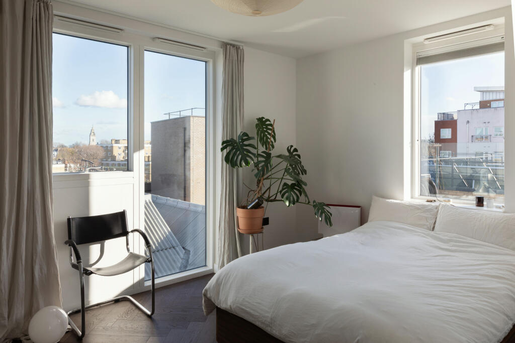 323048 - RF-SPURSTOWE-TERRACE-31.jpg