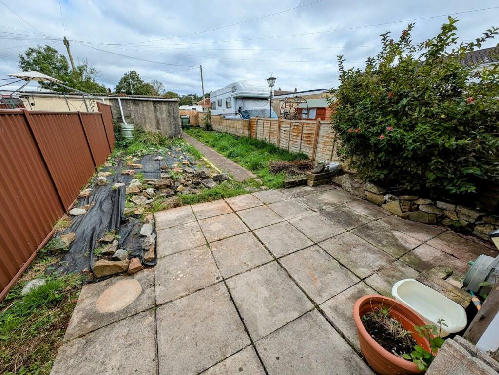 garden long.jpg