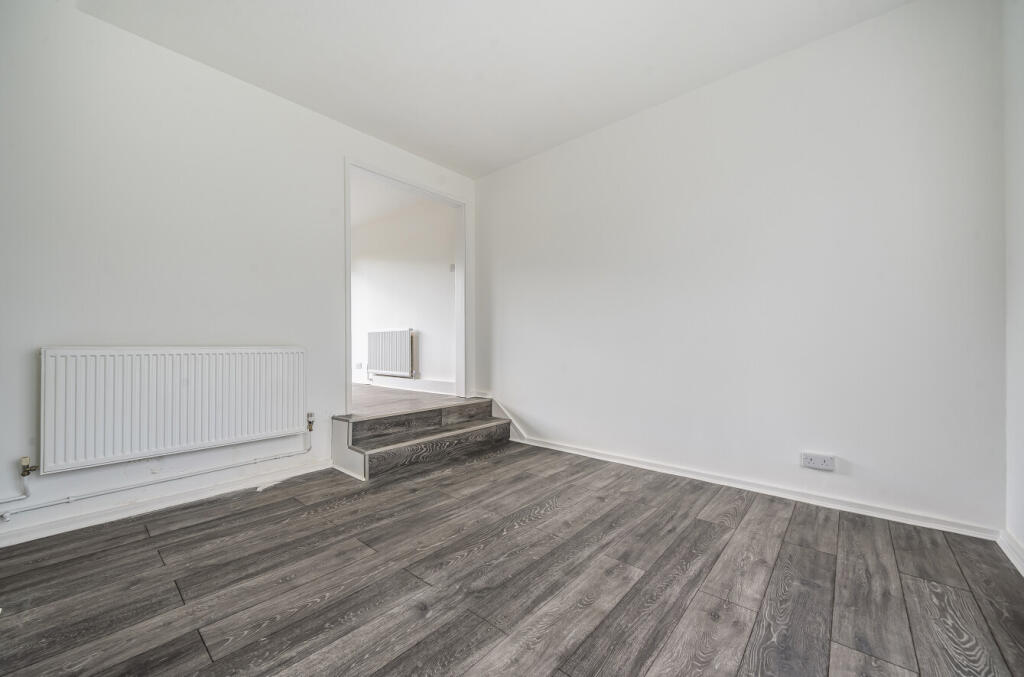 12-681cb4483d037-...