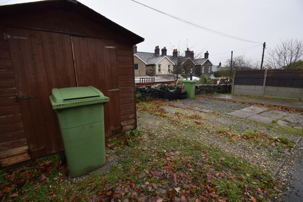 Shed &amp; Parking.JPG