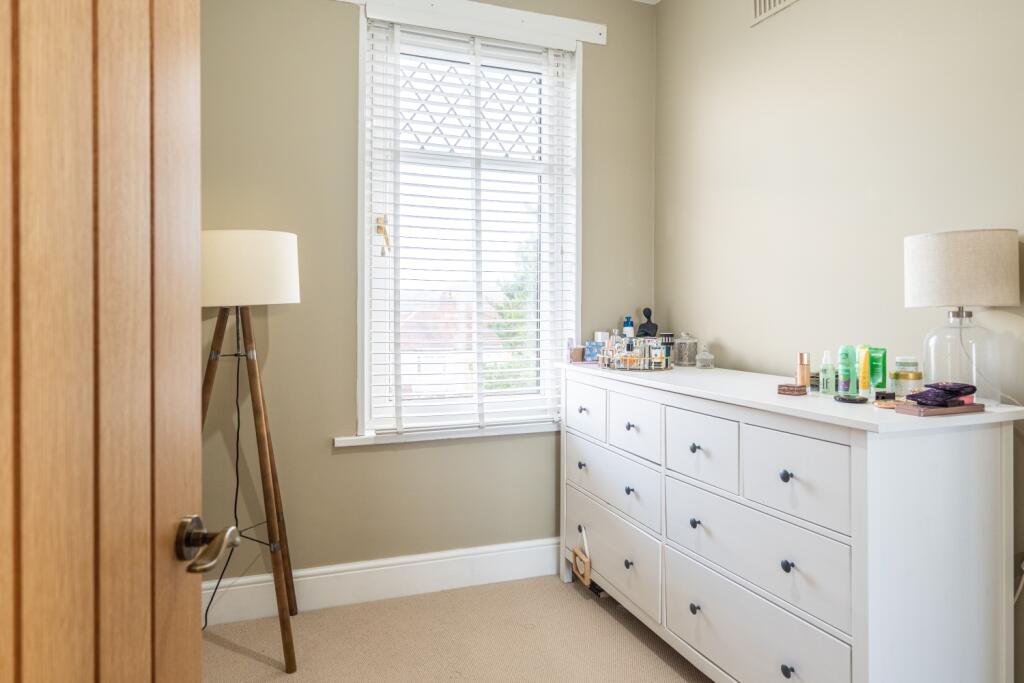 Glasllwch Crescent-10