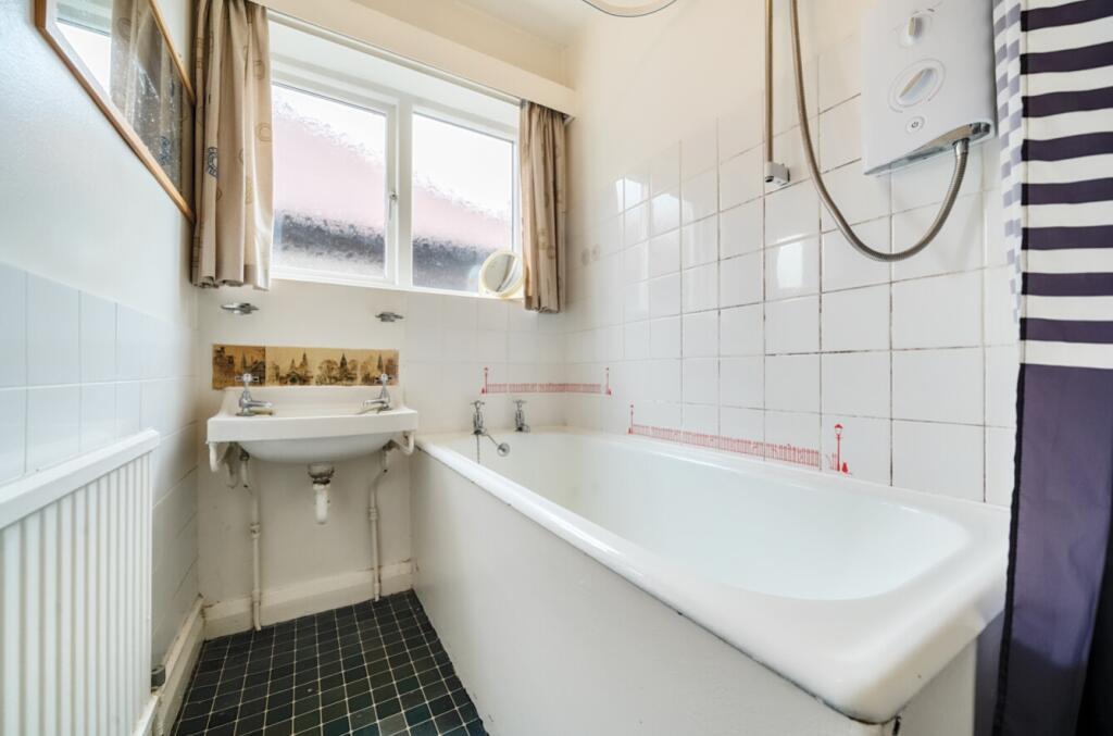 1341692-4-68a36a645242d