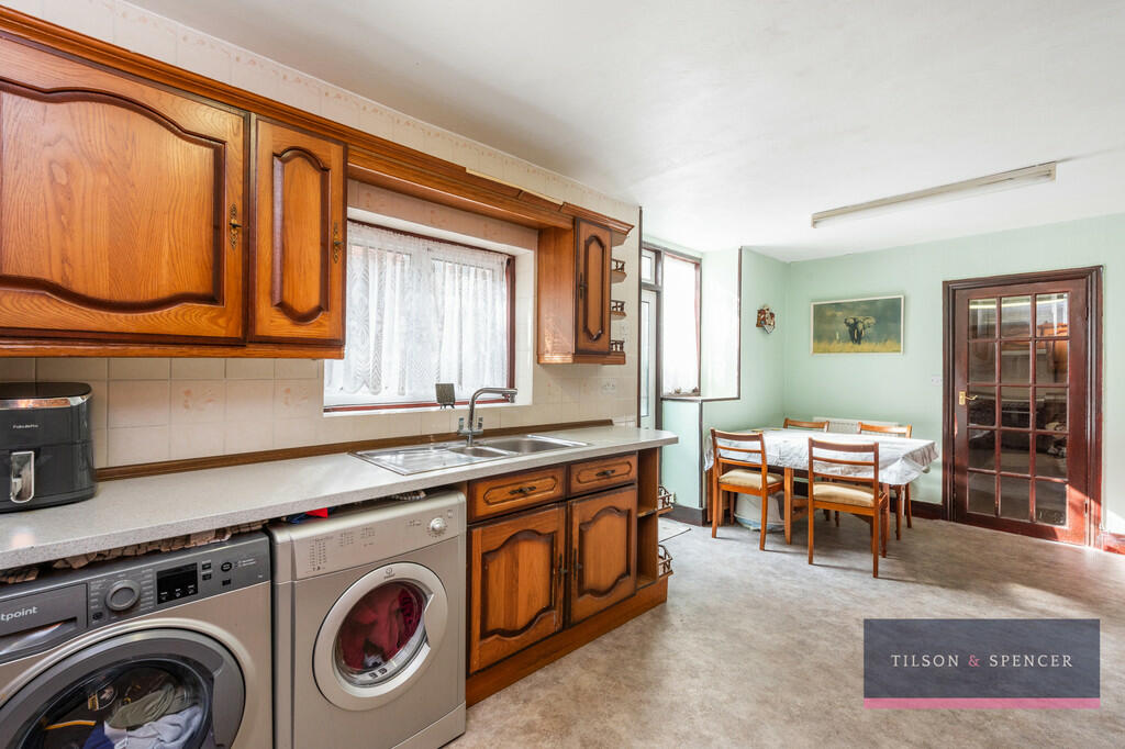 Kitchen/diner vie...
