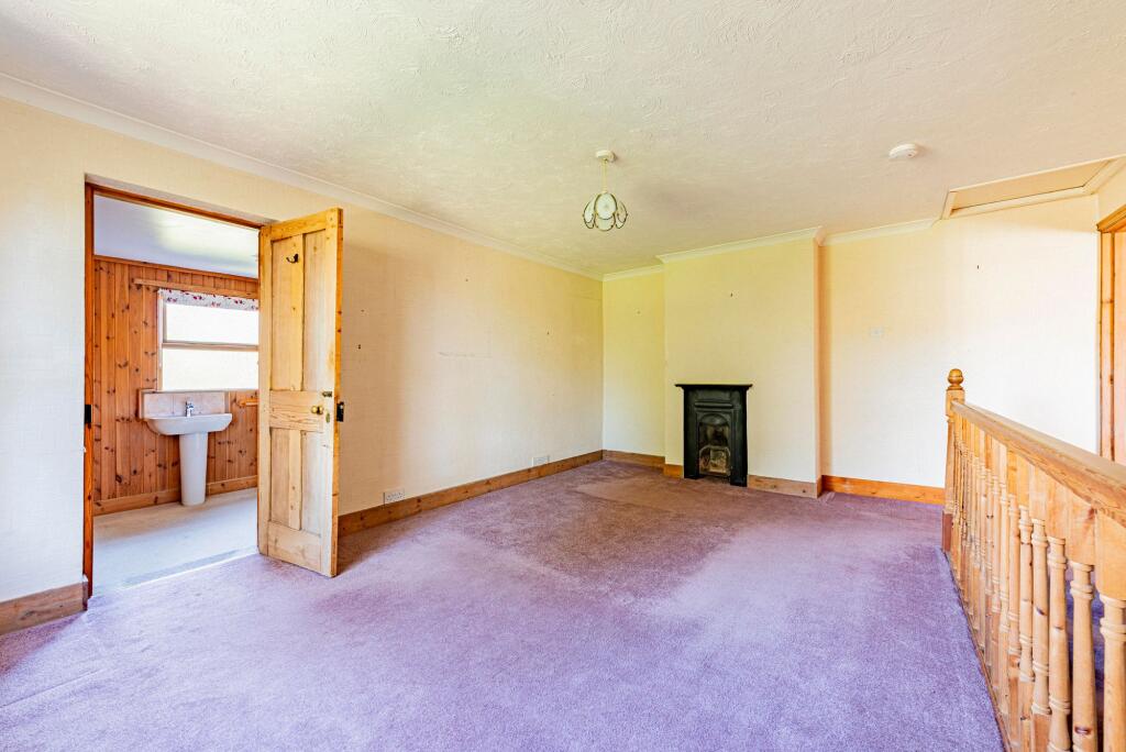 Bedroom One (3)
