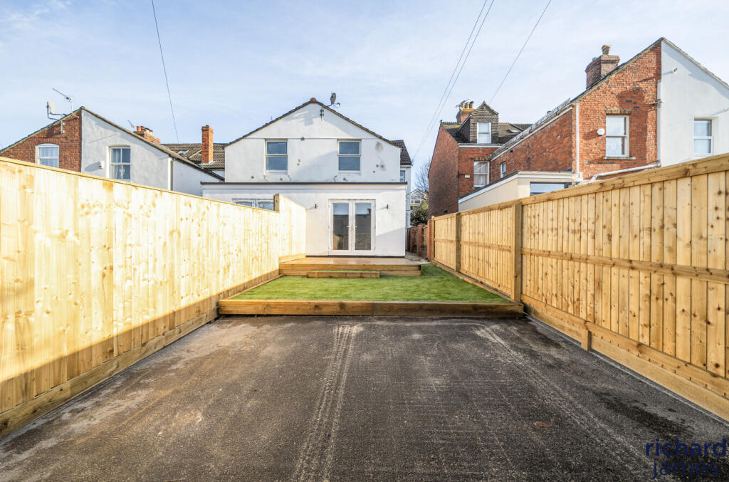 5ff333793e7c4287b530b1b57b7c4aac