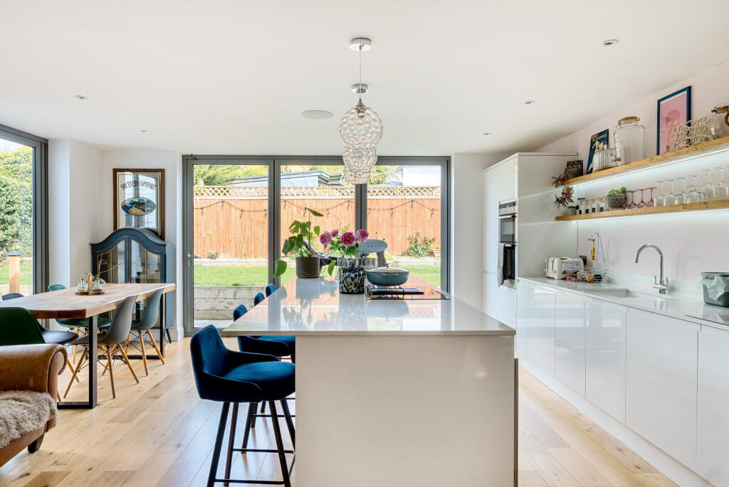 1355386-10-68c86b...