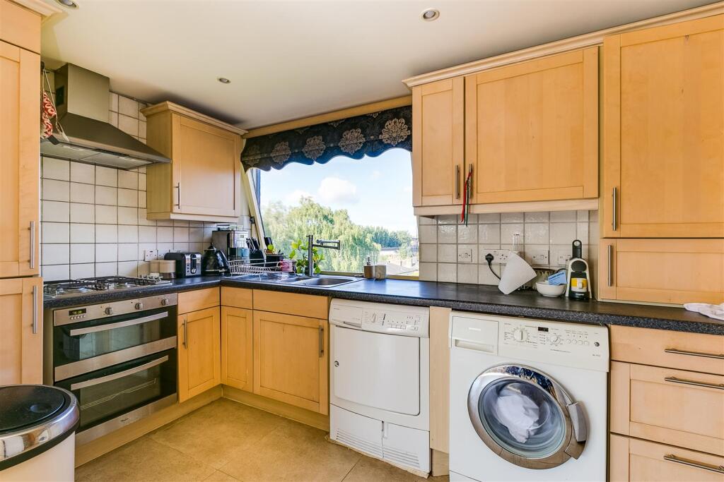Westside, W6 - FOR SALE